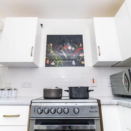 Shazeal Apartments Бирмингем Экстерьер фото