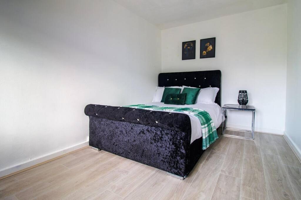 Shazeal Apartments Бирмингем Экстерьер фото