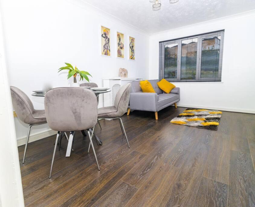 Shazeal Apartments Бирмингем Экстерьер фото