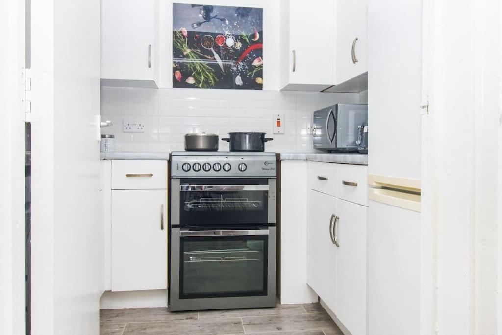 Shazeal Apartments Бирмингем Экстерьер фото